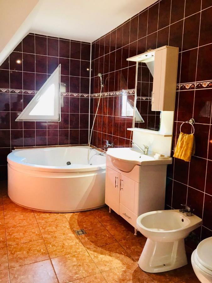 Ekooos Ferienhaus